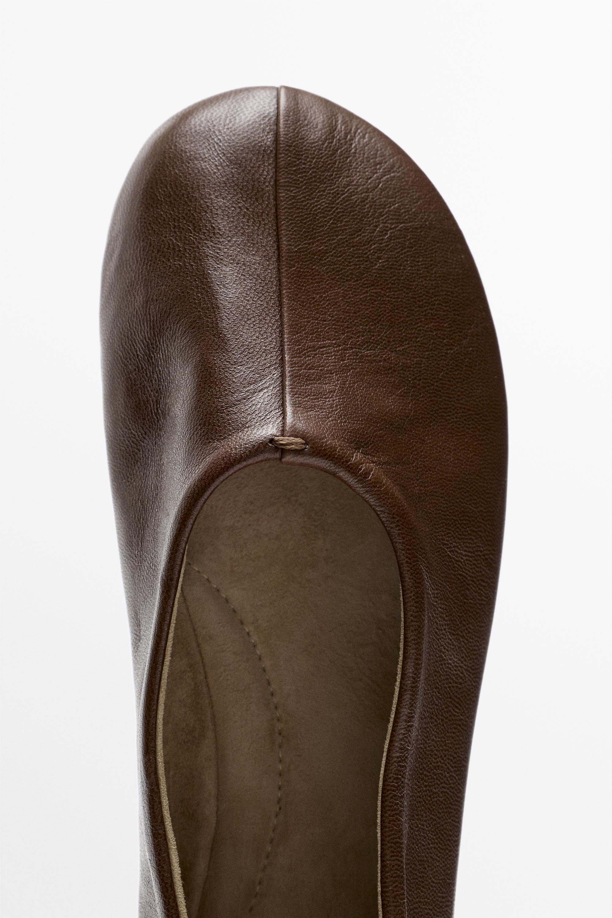 Soft leather ballet flat